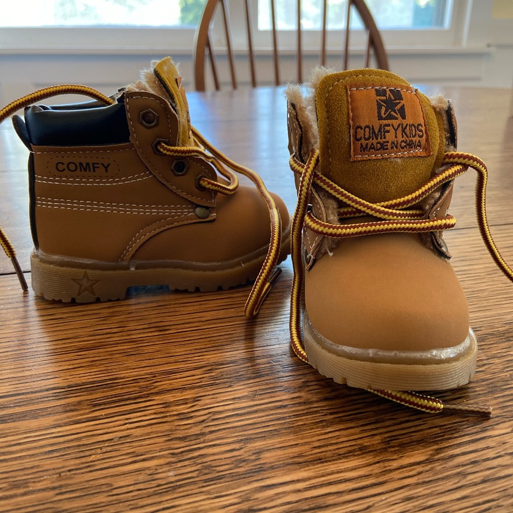 Toddler work boots
